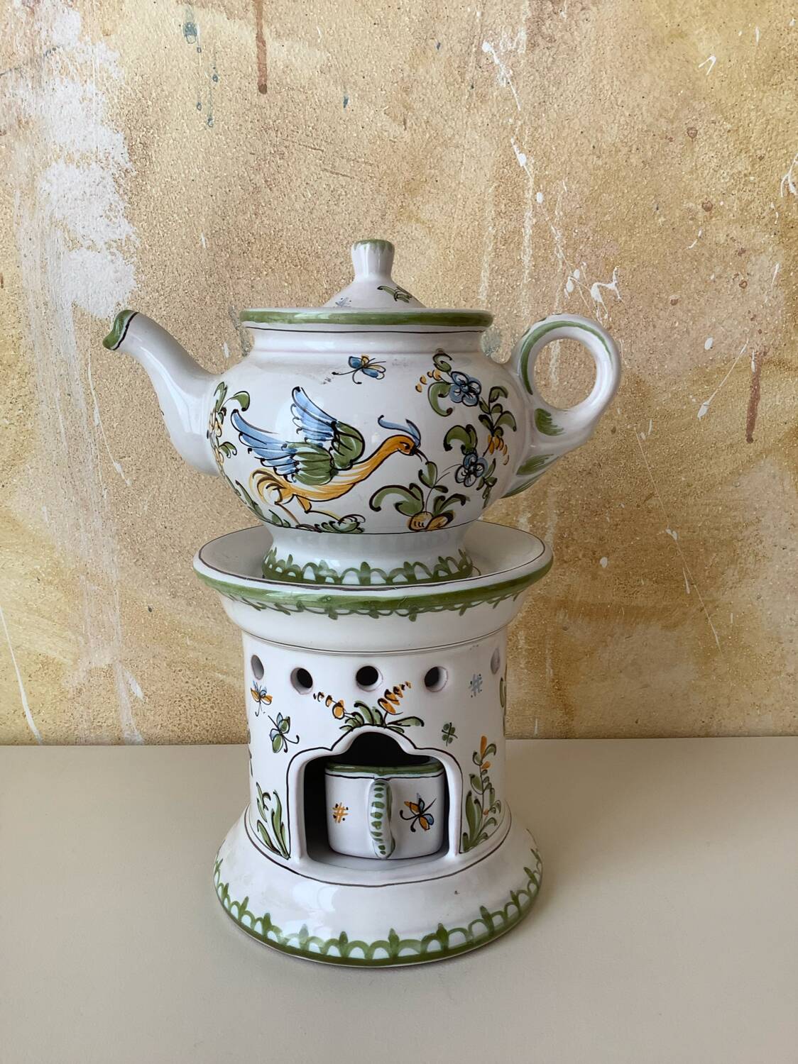 Tea room in Moustiers