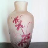 François Théodore Legras ovoid vase with floral decoration, Rubis Art Nouveau series.