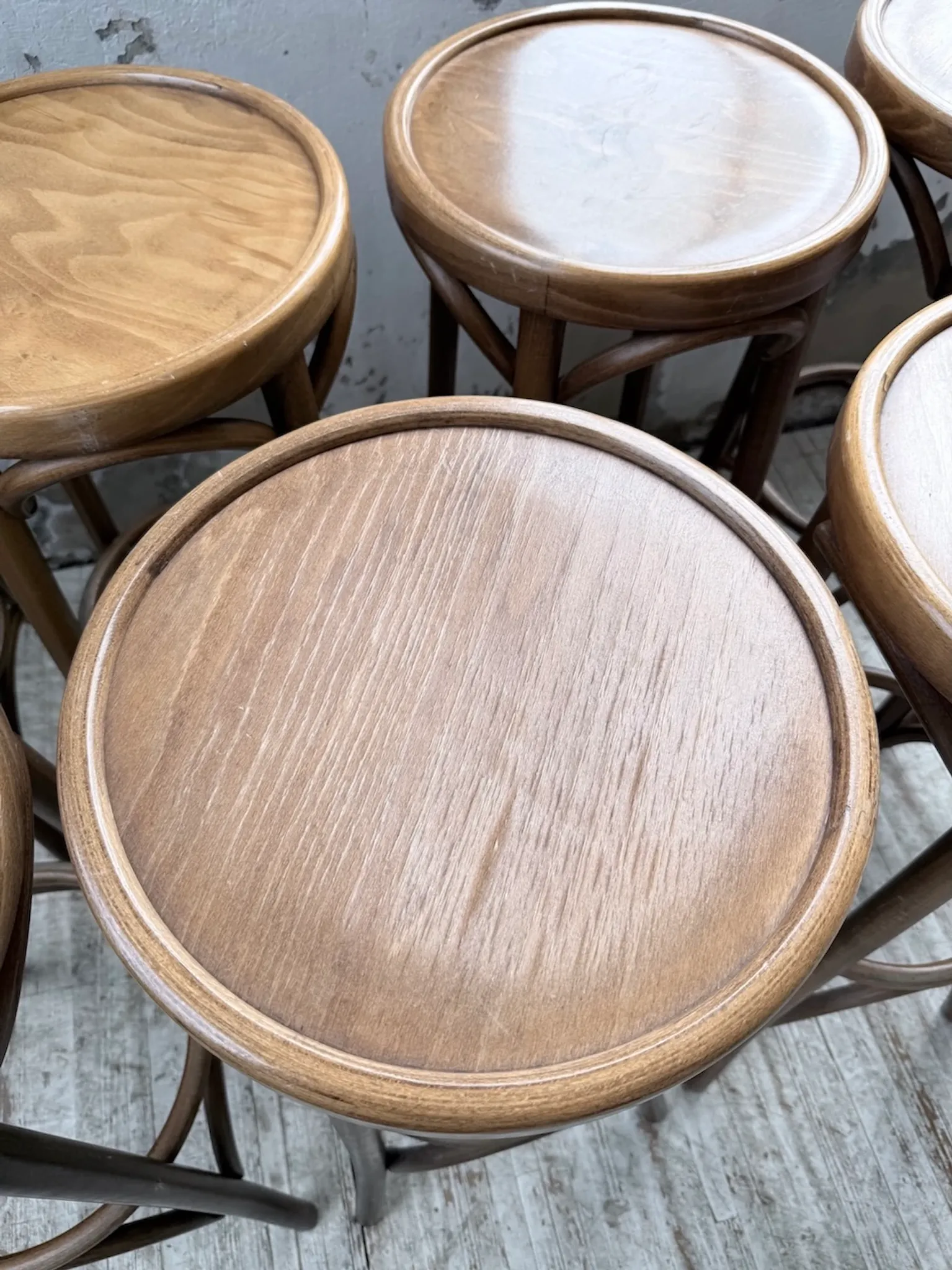 Set of 8 bistro-style bar stools Baumann.