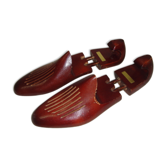 pair of shoe (shoe form) in wood & metal T.42/44