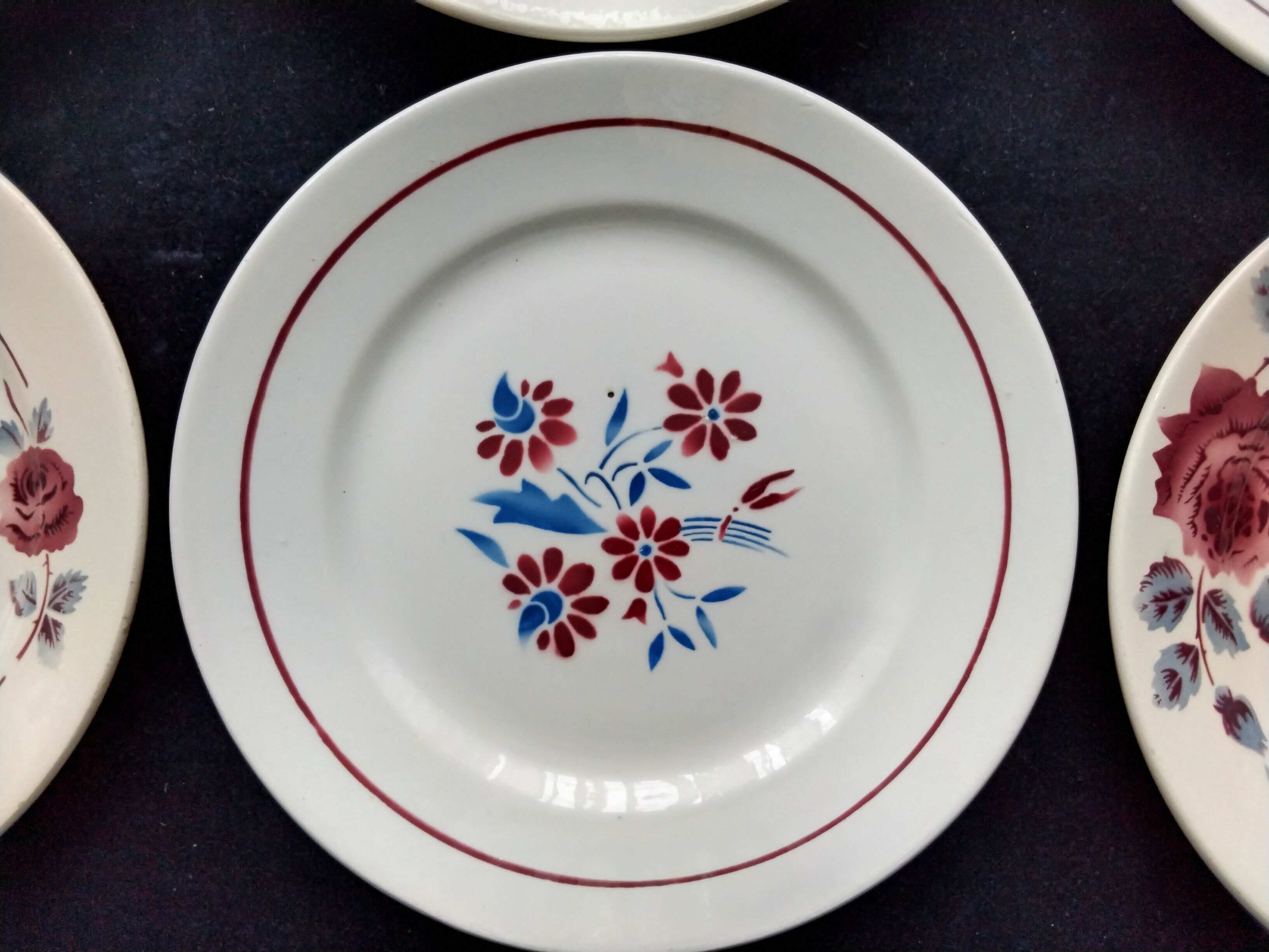 6 Badonviller and Lunéville mismatched dessert plates