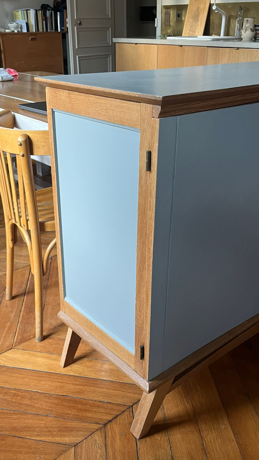 Vintage buffet