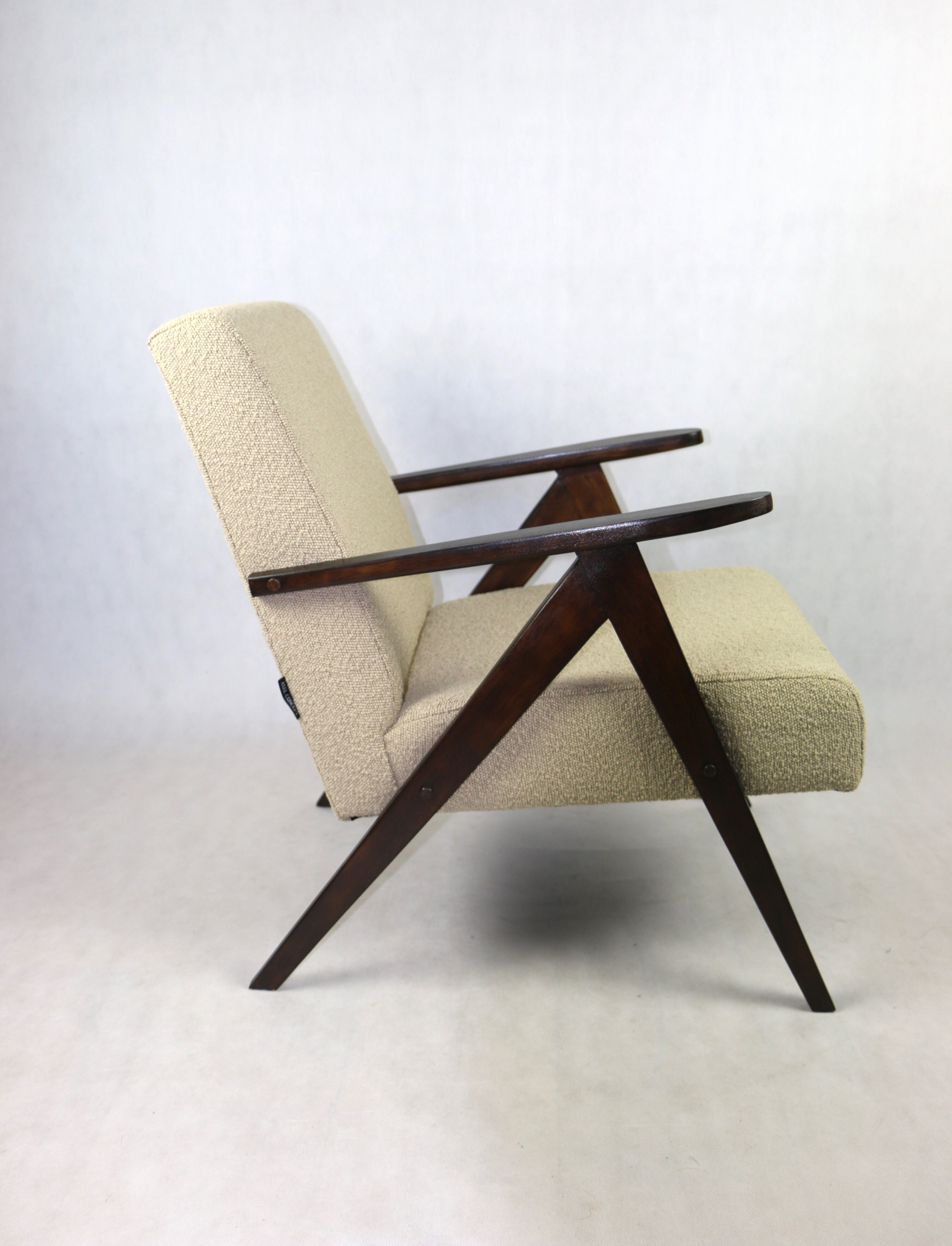 Vintage Beige Boucle Rosewood Model B-310 Lounge Chair, 1970s