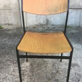 ♻️ Set of 6 chairs designed by designer Gijs van der sluis.