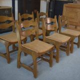 Set of 6 oak dining chairs with rush seat and 'Echelle' backrest in the style of Guillerme et Chambron 1950s