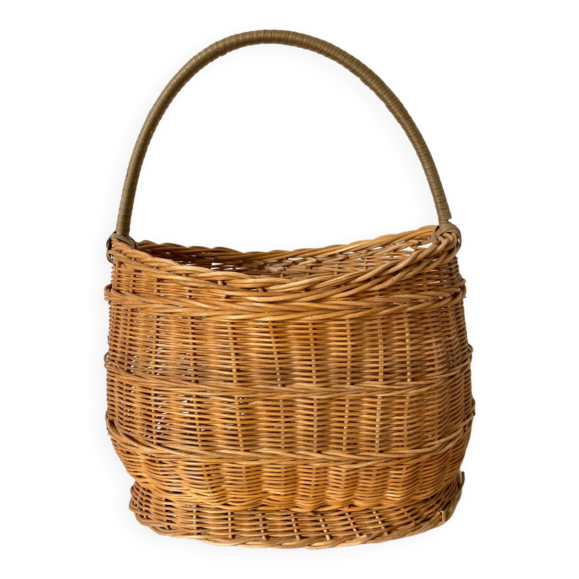 Braided rattan basket 43 cm