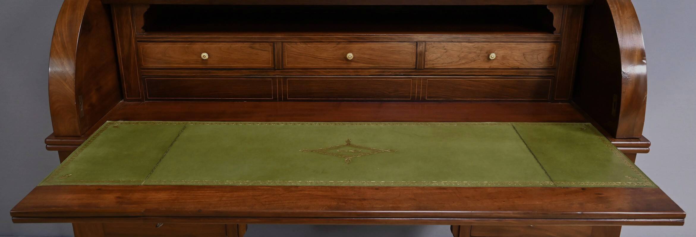 Mahogany Cylinder Desk, Restoration Period – Part 1 of the 19th Century