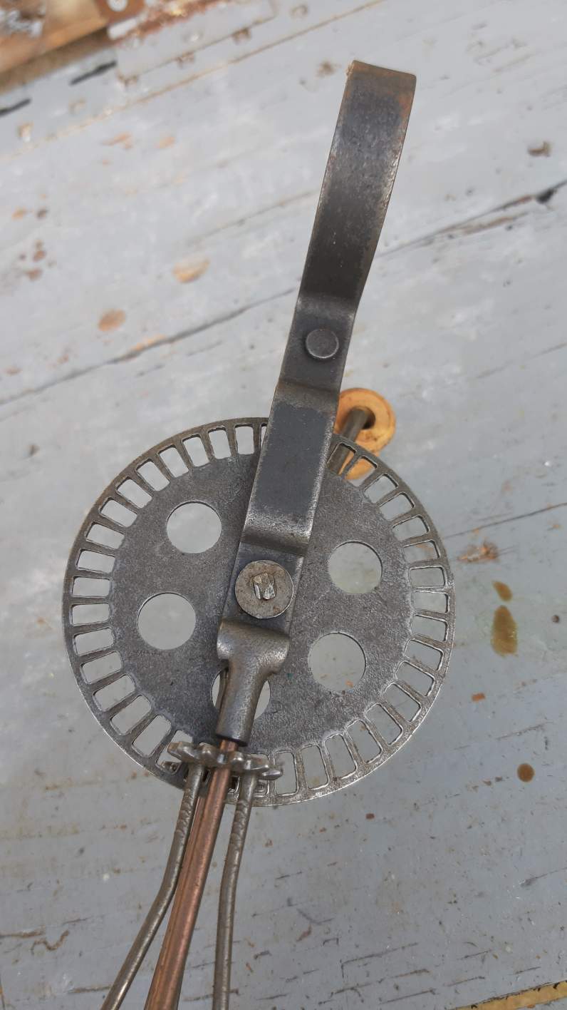 Vintage manual drummer