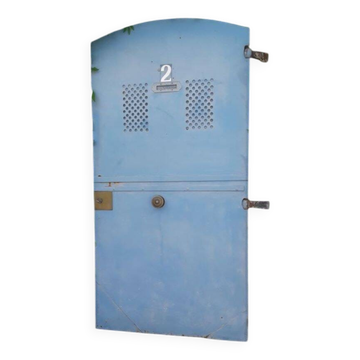 Porte portail H205xL103 ancienne en fer cintrée avec boite aux lettres