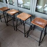 4 tabourets d'atelier ou d'école style indus