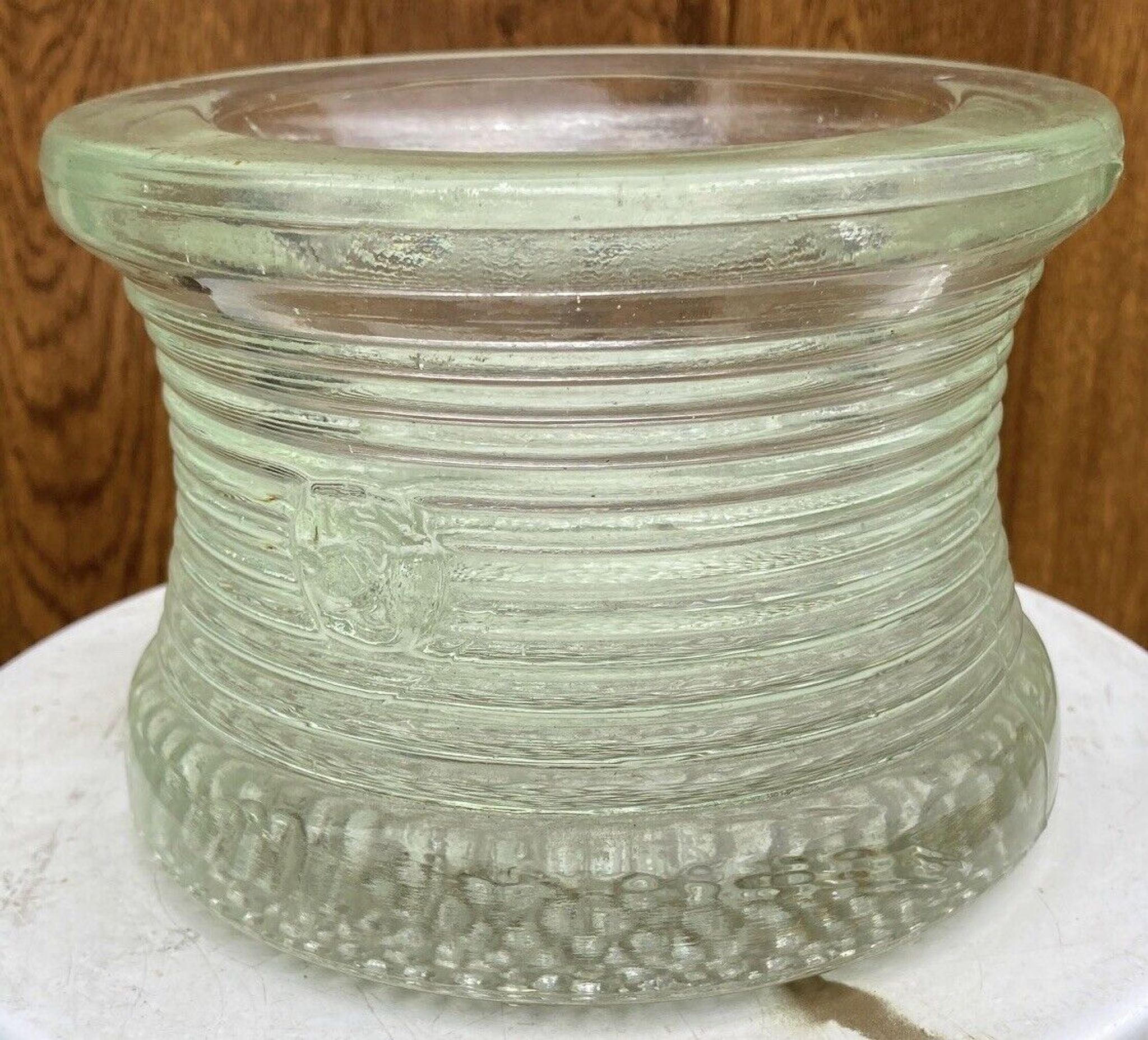 Vacuum pocket container art deco modernist glass, crystal stamp to decipher