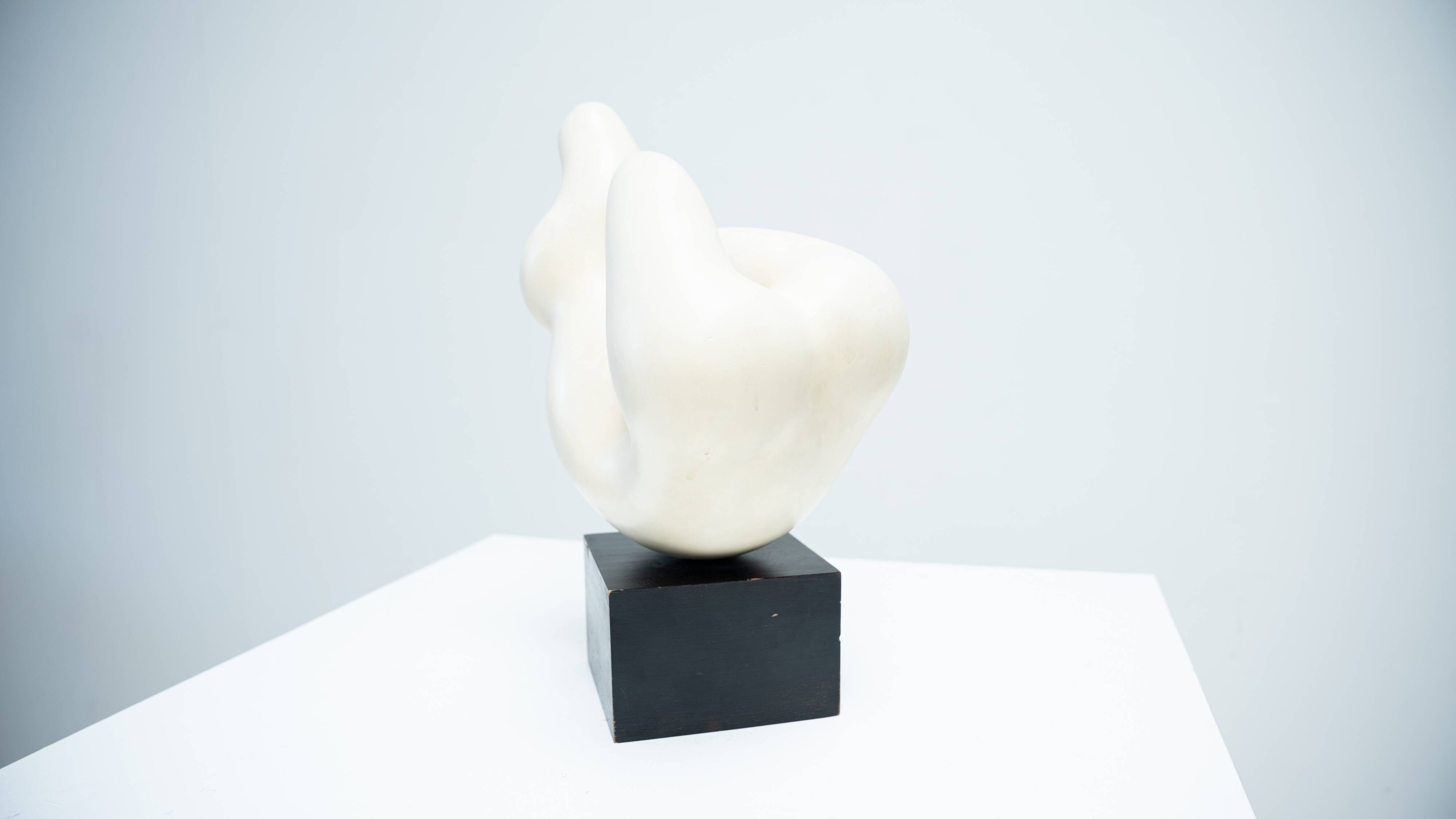 Sculpture en pierre scandinave par Bo Englund