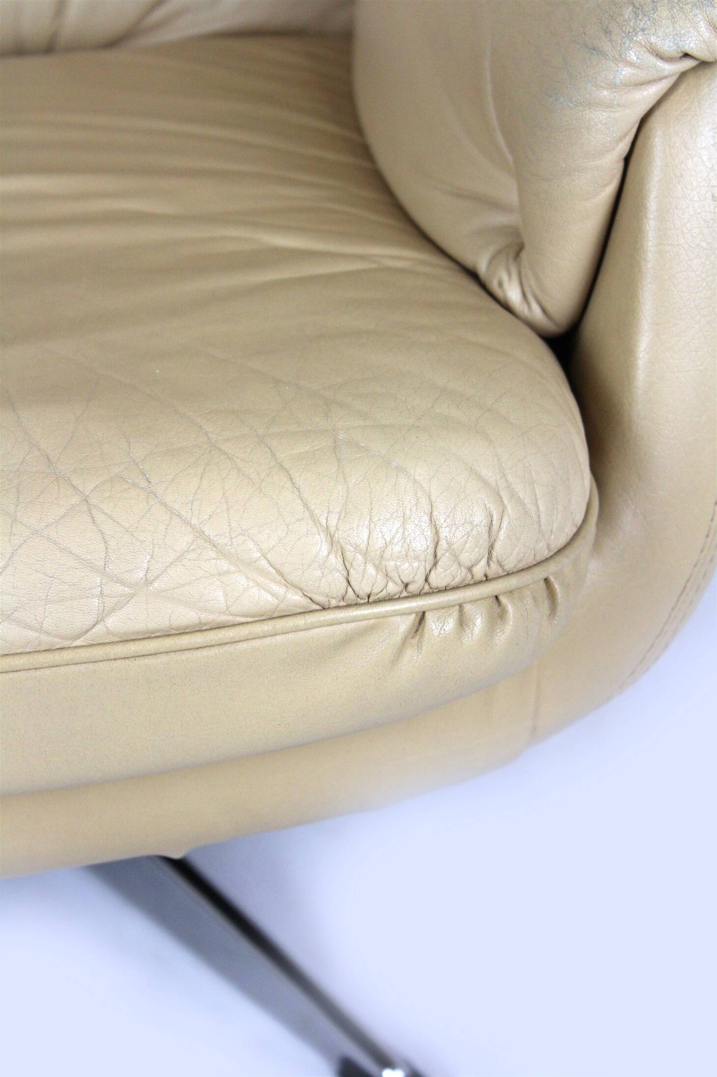Vintage Finnish Leather Swivel Lounge Chair with Adjustable Recline, 1970s