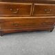 Grande commode en teck trois tiroirs