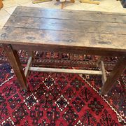 Small antique farmhouse table in solid wood – Authentic patina