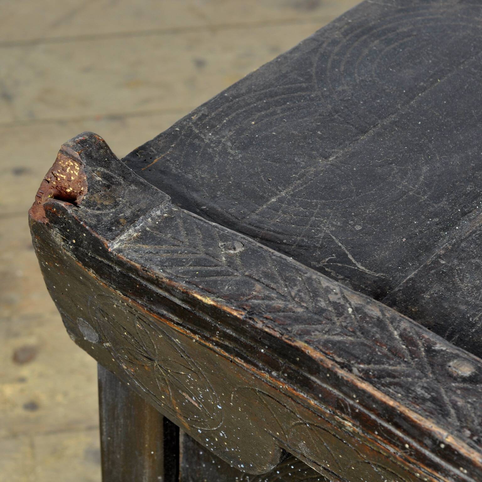Antique shepherd’s chest, 1850s