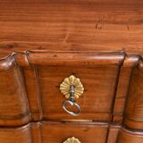 Acacia chest of drawers, Louis XV period – 2nd part of the 18th century