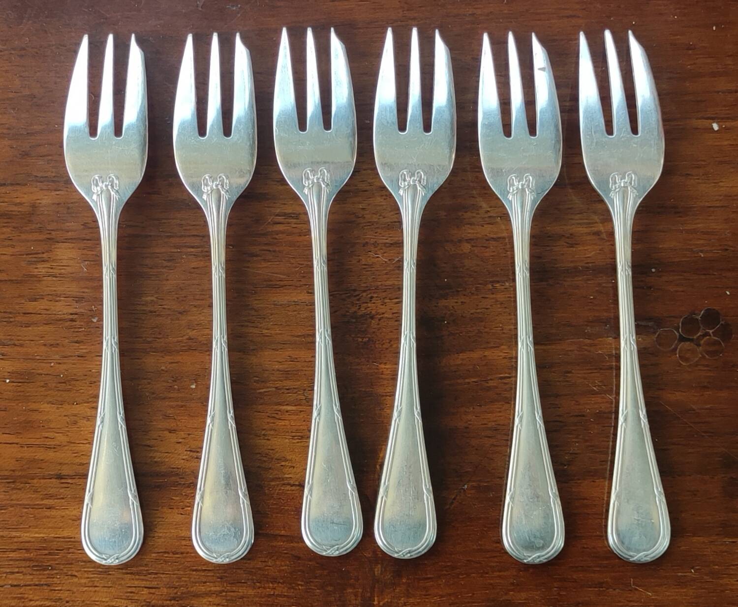 6 old silver-plated oyster cutlery forks Apollo goldsmith's shop