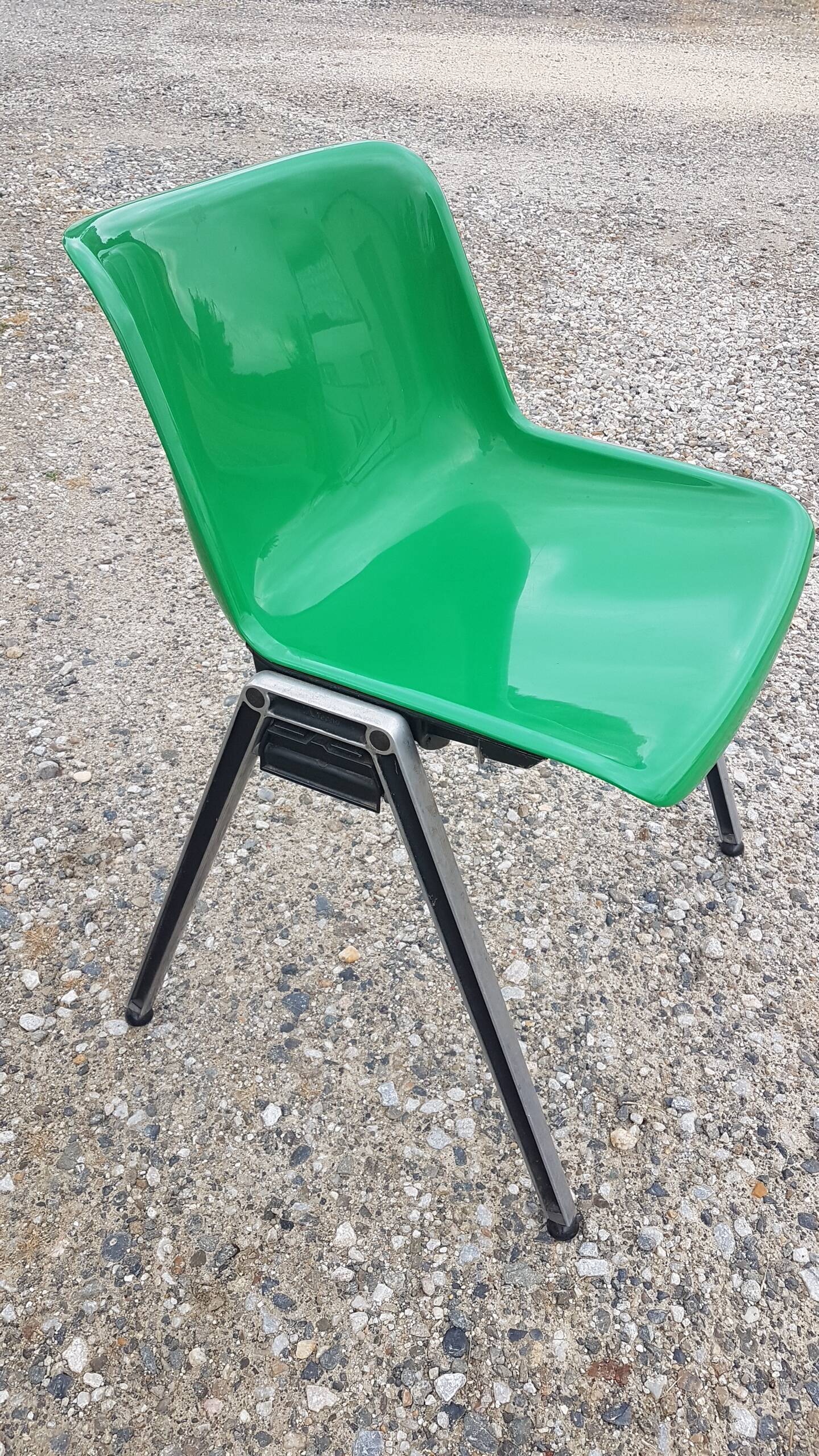 Modus Office Chairs by Osvaldo Borsani for Tecno, 70s, Set of 4