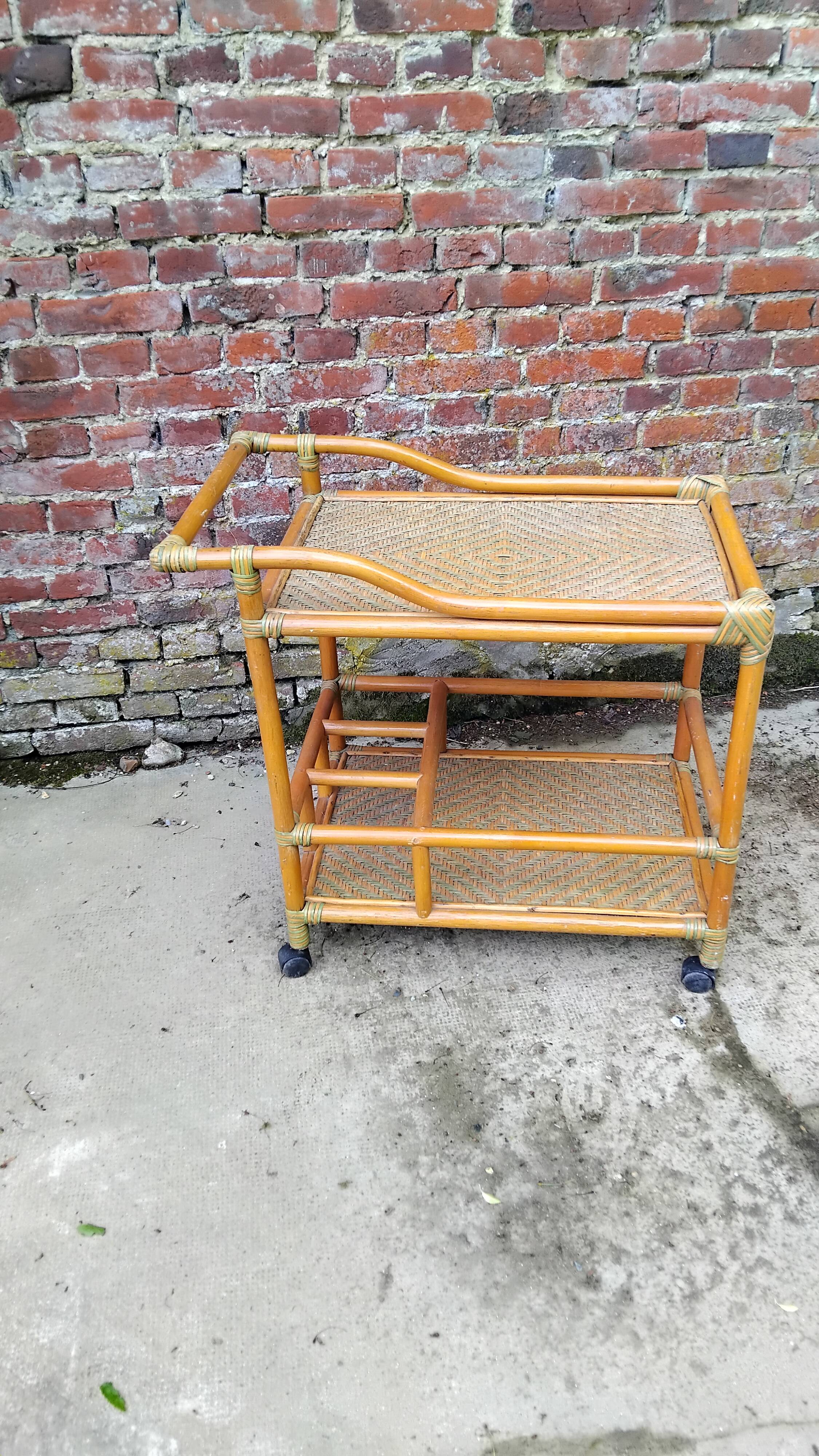 Desserte rotin vintage