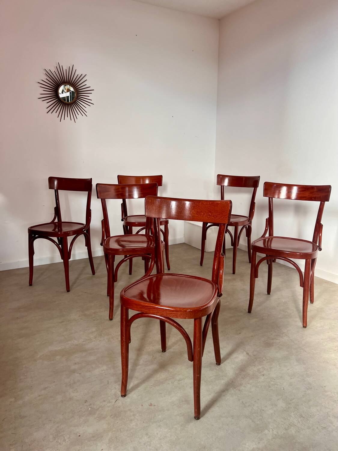 Set of 6 vintage 70s curved varnished wood bistro chairs
