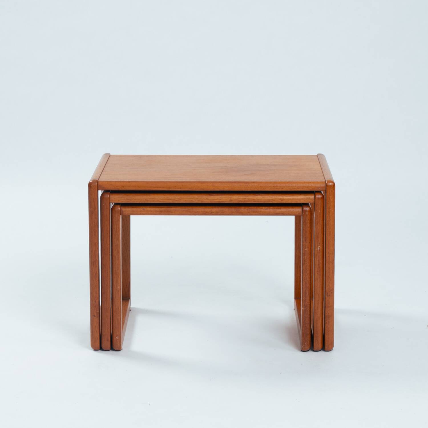 set of 3 nesting Teak tables, danish design, 1970s