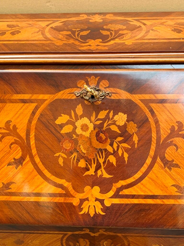 Secrétaire de dame de style Louis XV