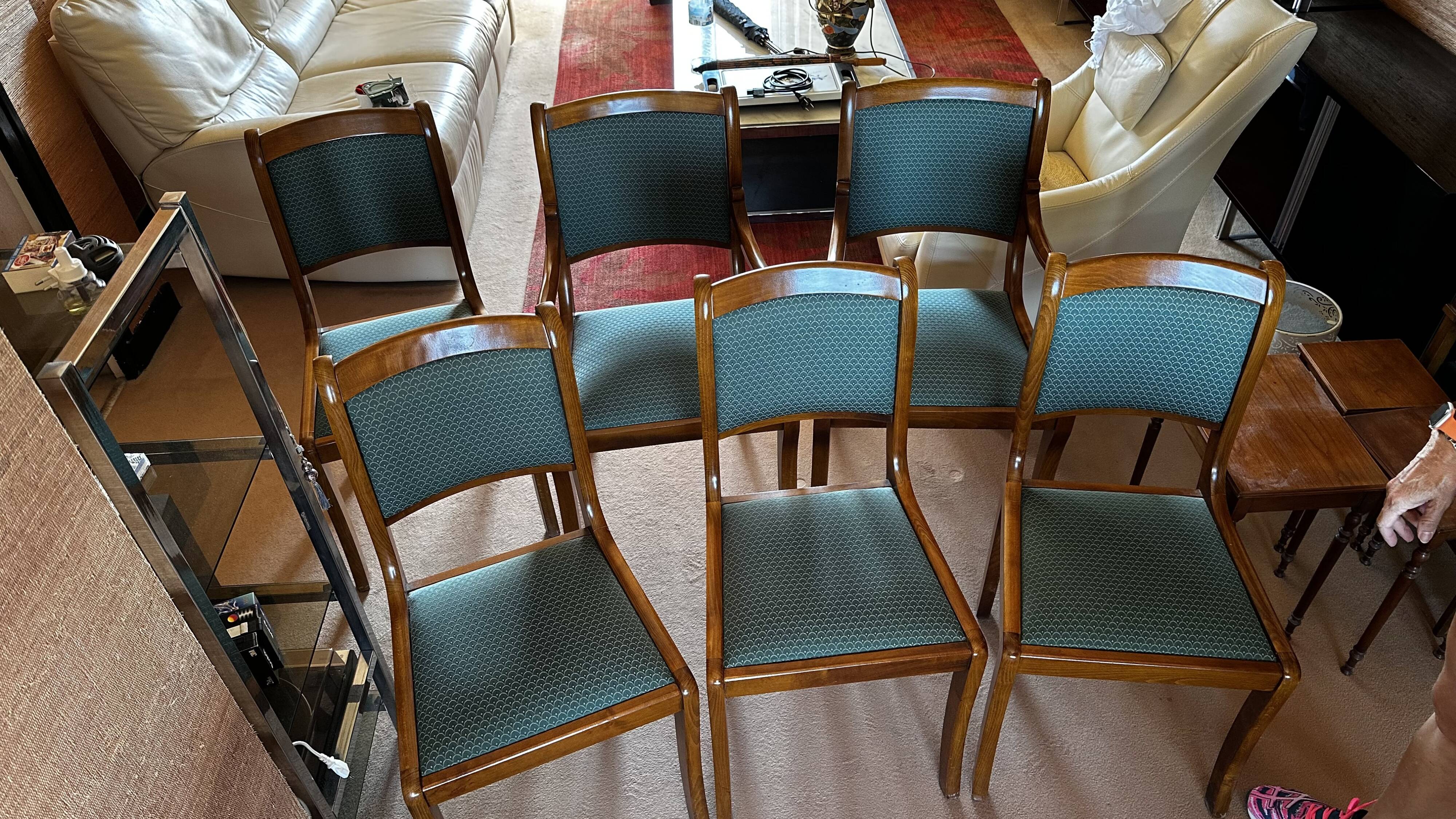4 chairs and 2 armchairs in cherry wood
