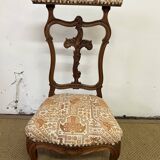 Chaise Prie-Dieu ancien en bois sculpté