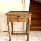 Travailleuse en bois