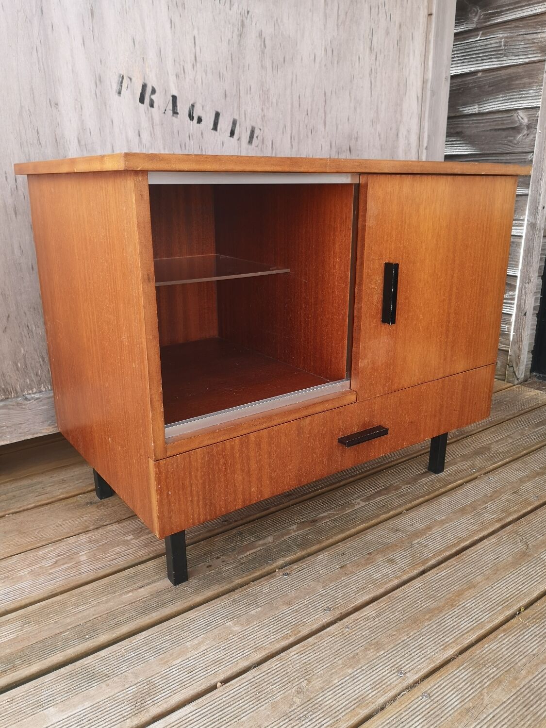 Side furniture