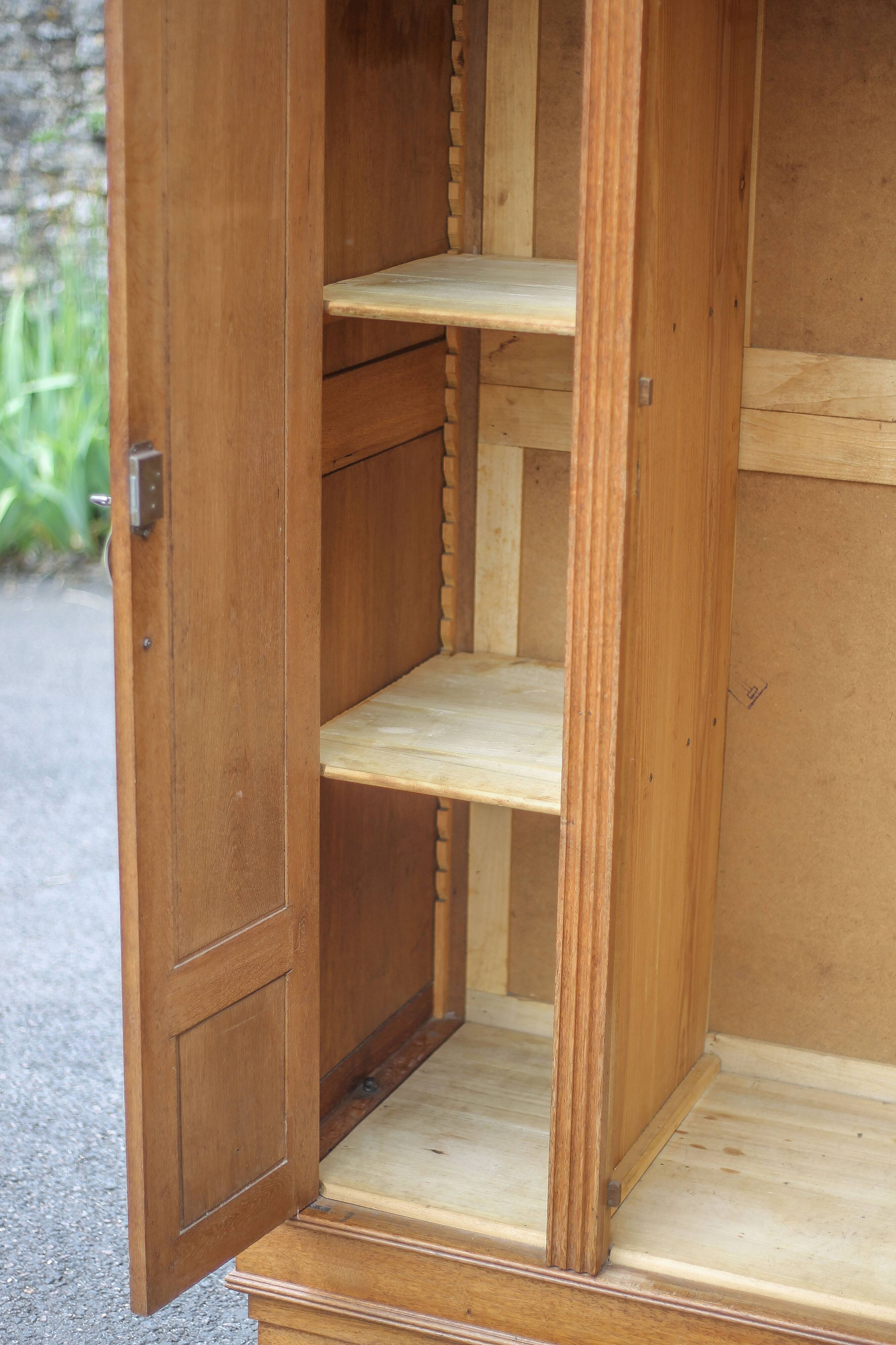 Art Deco wooden cabinet