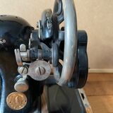 Singer vintage sewing machine
