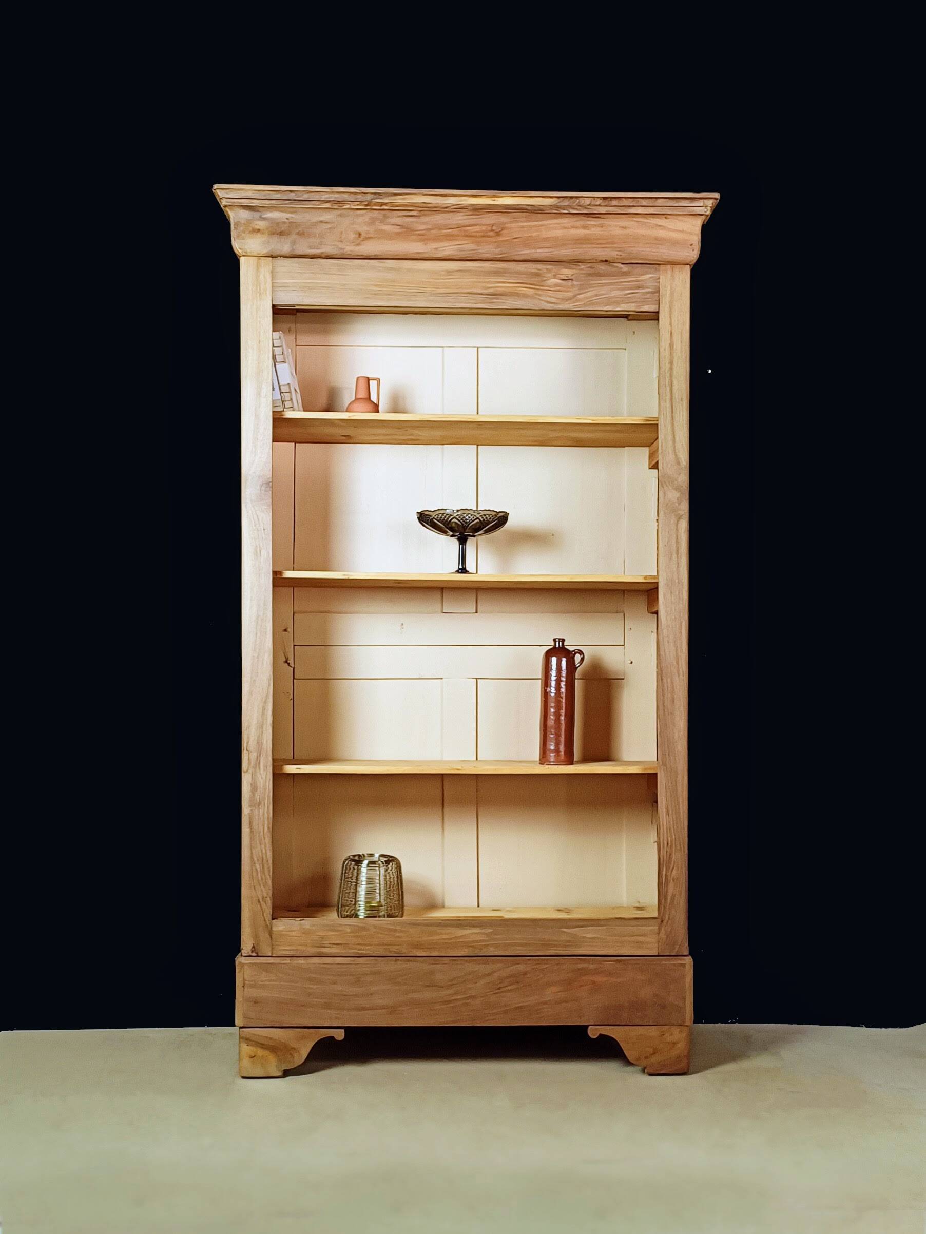 Walnut and fir bookcase - Renovated