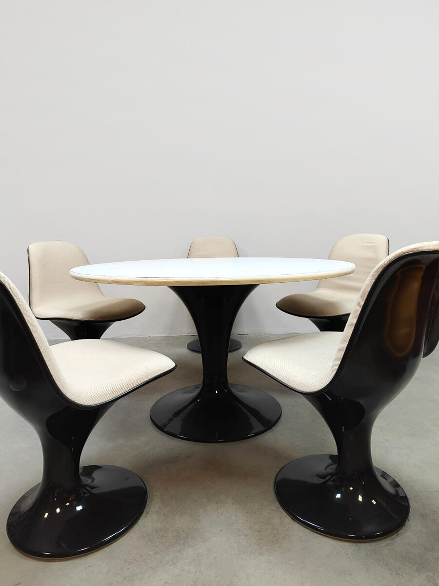 Space age Orbit dining set Markus Farner & Walter Grunder Herman Miller