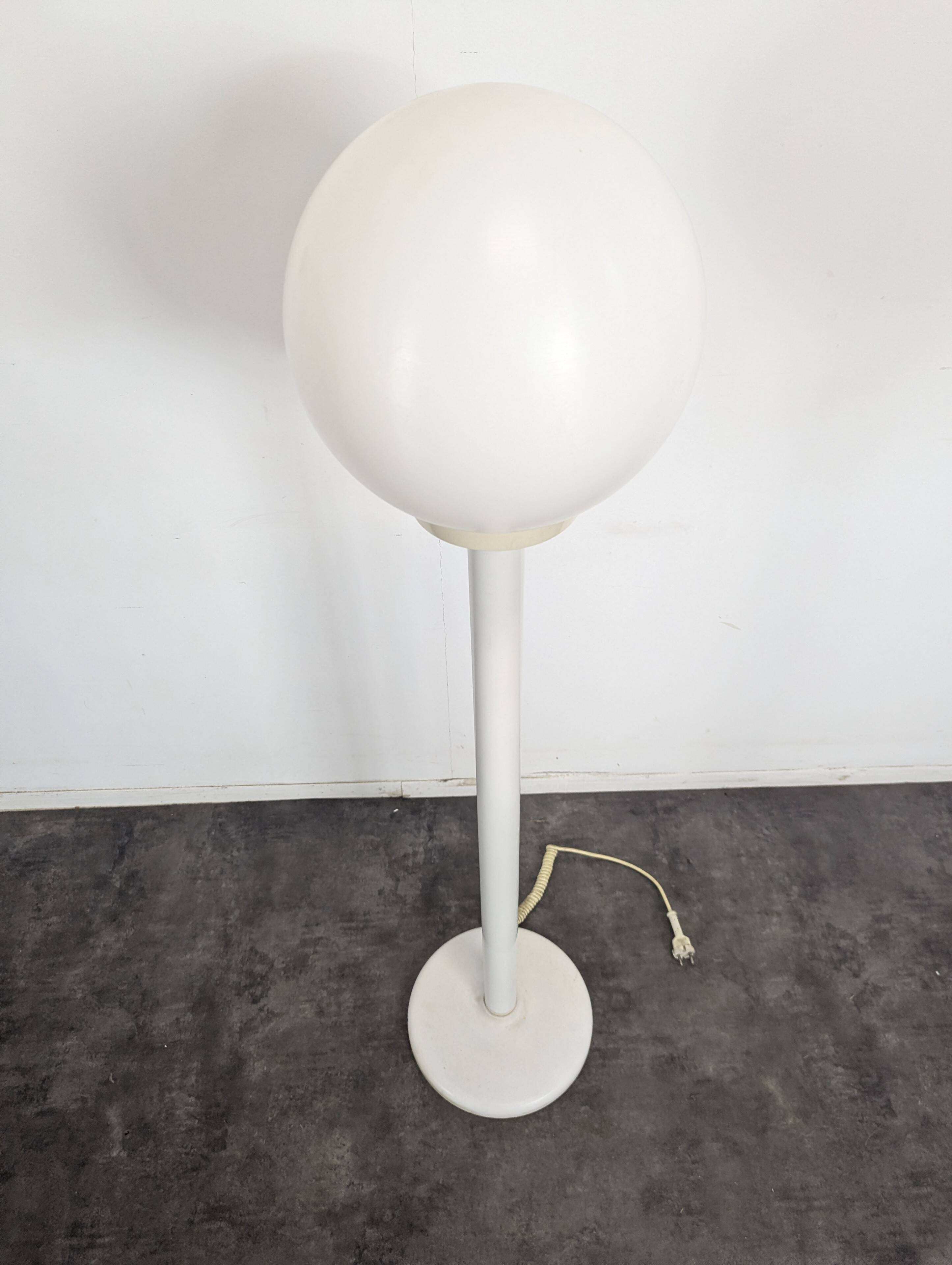 Lampadaire space age en plastique blanc