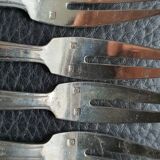 Silver metal fork set