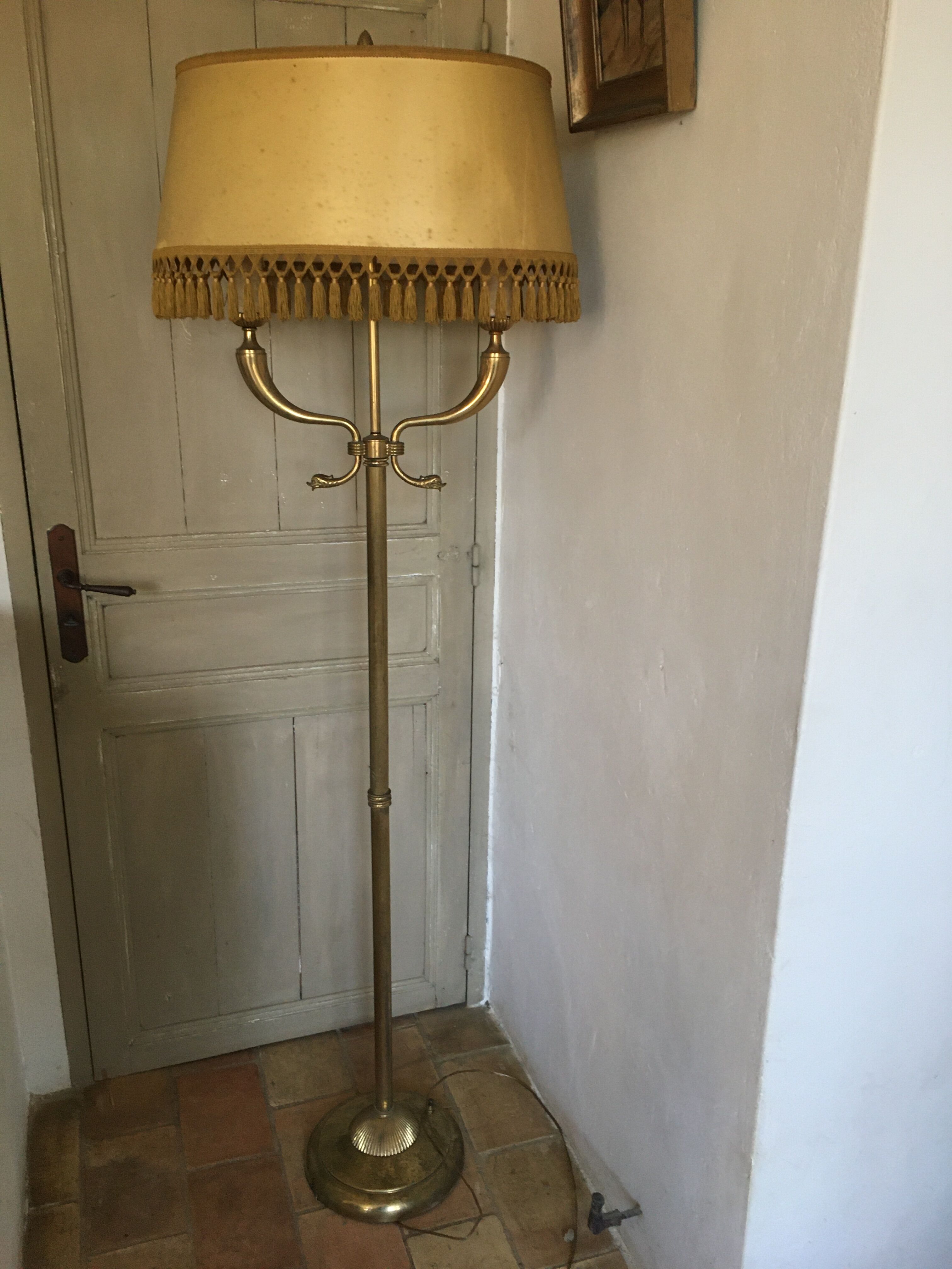 Vintage lamppost