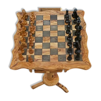 Table jeux d'échecs en bois d'olivier