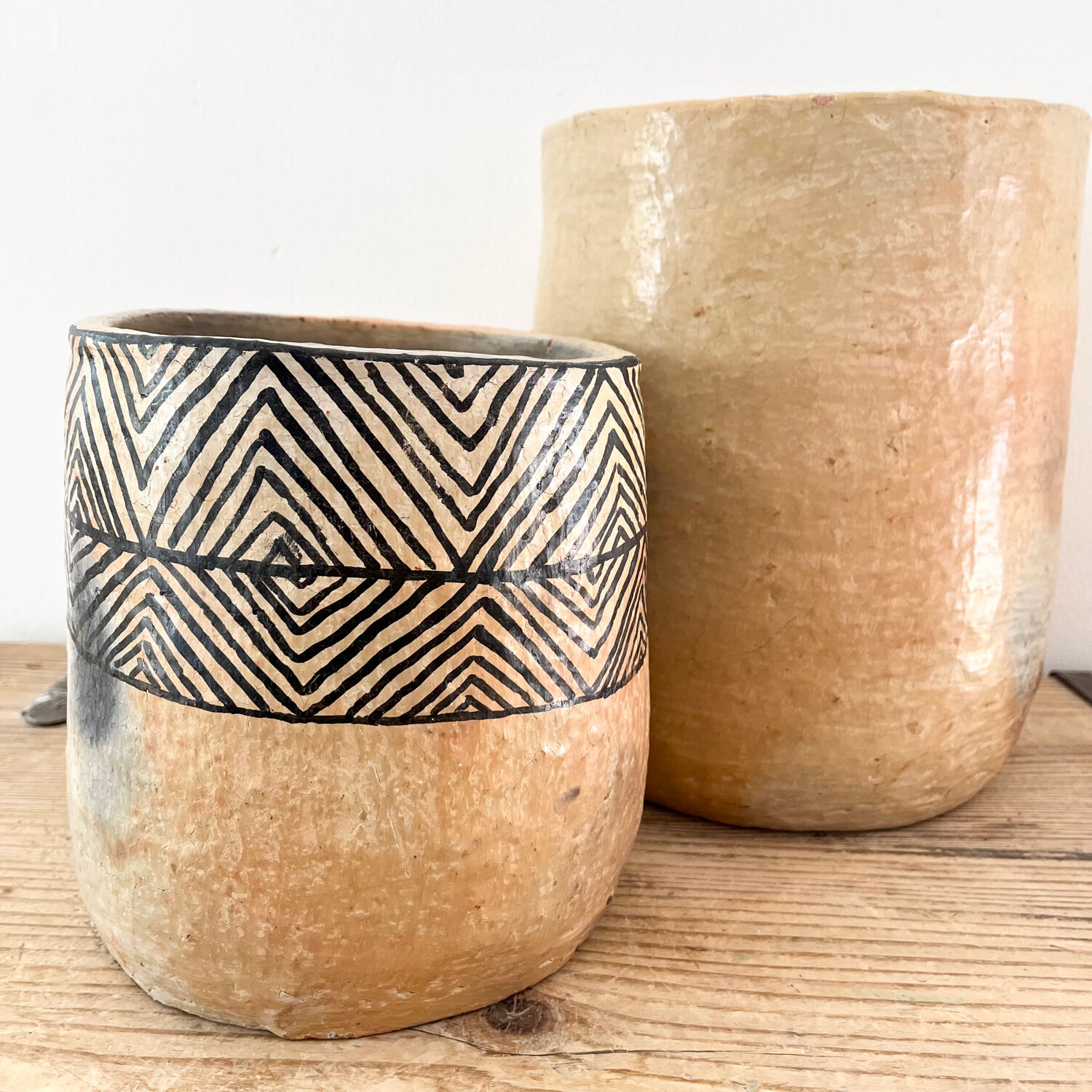 Sejnane terracotta vase