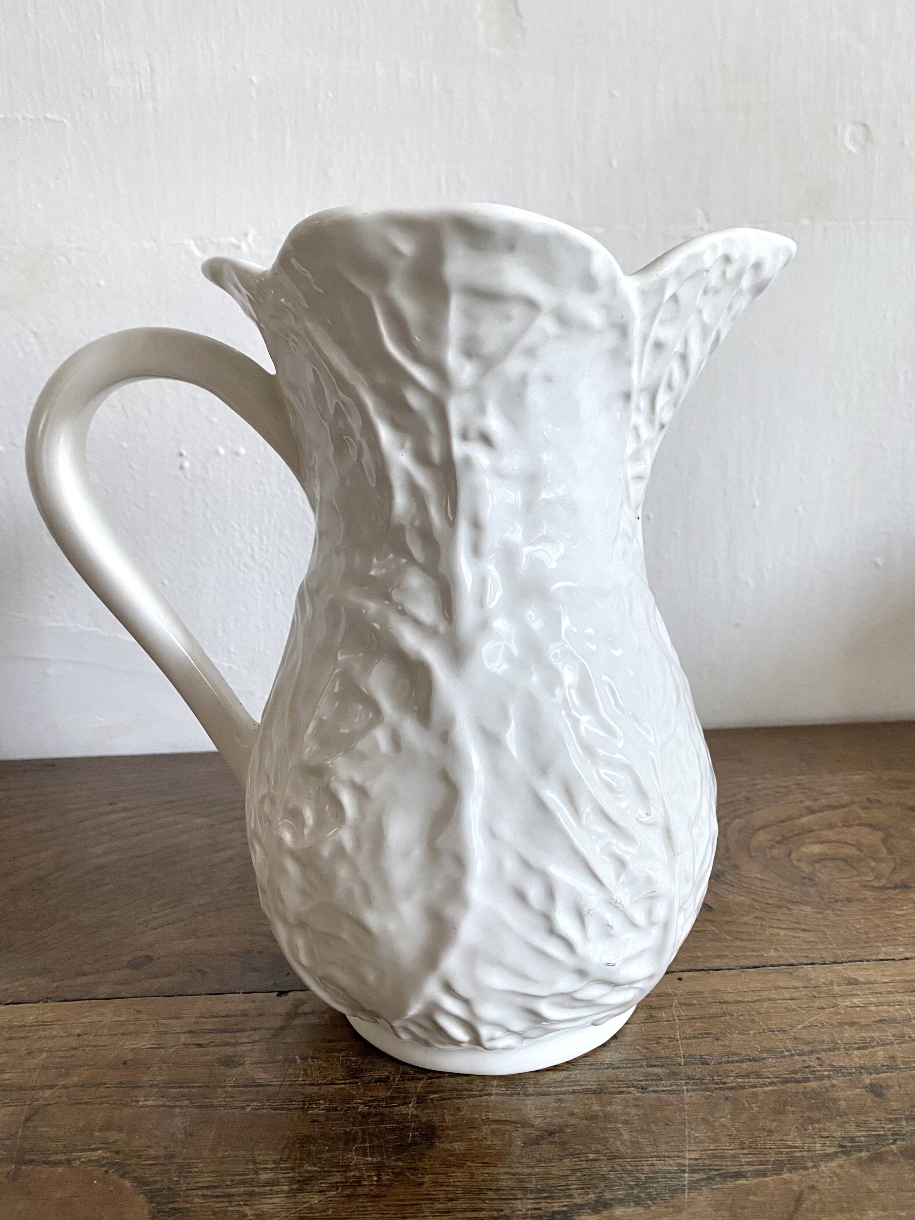 Cabbage leaf slip pitcher