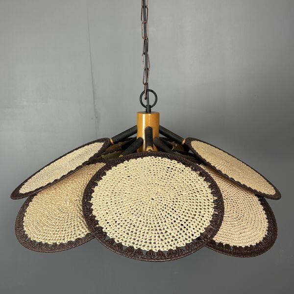 Lampe suspendue en macramé avec ventilateur uchiwa en fibre de rotin, années 1970.