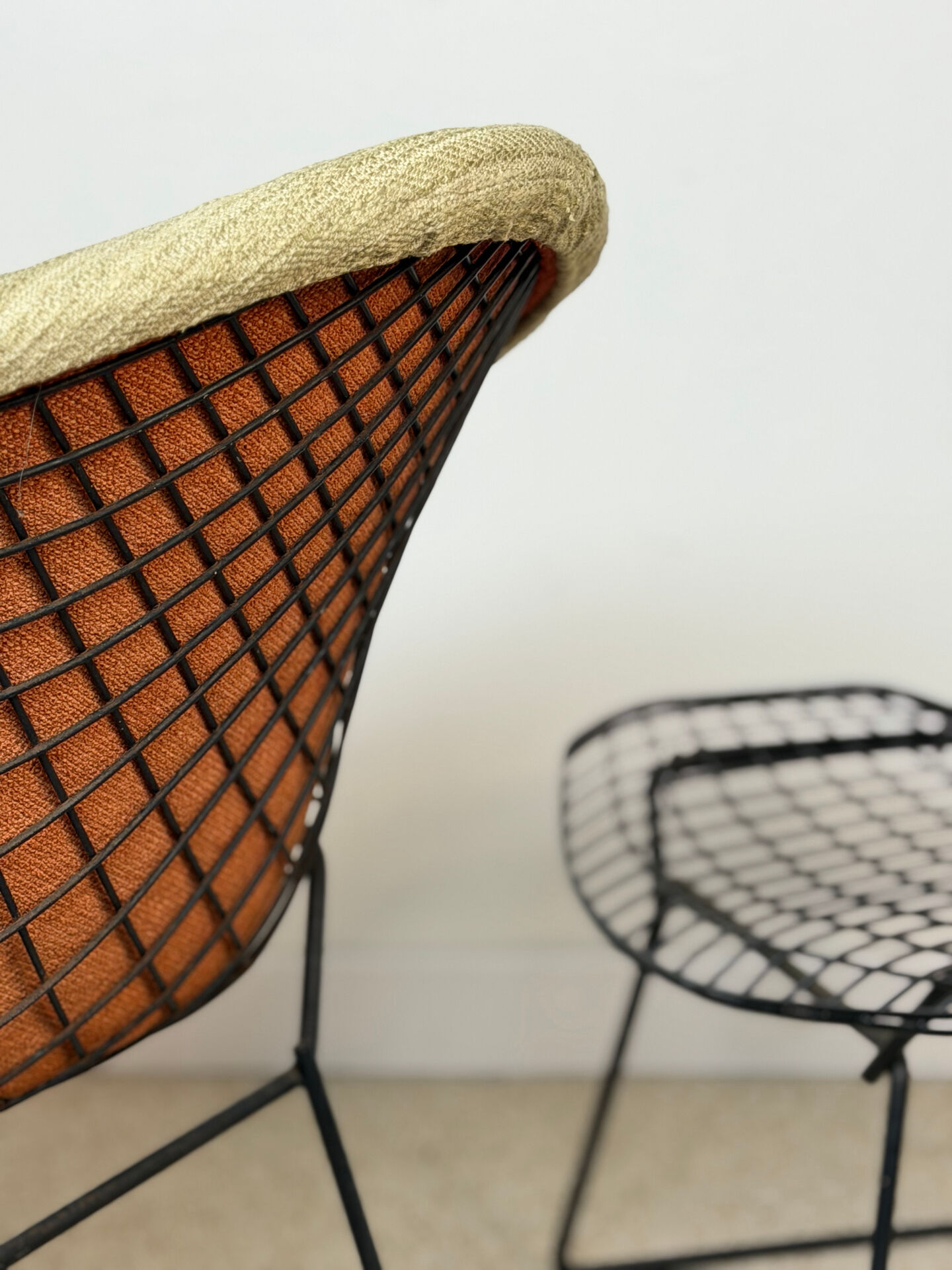 Diamond chair & ottoman by Harry Bertoia for Knoll