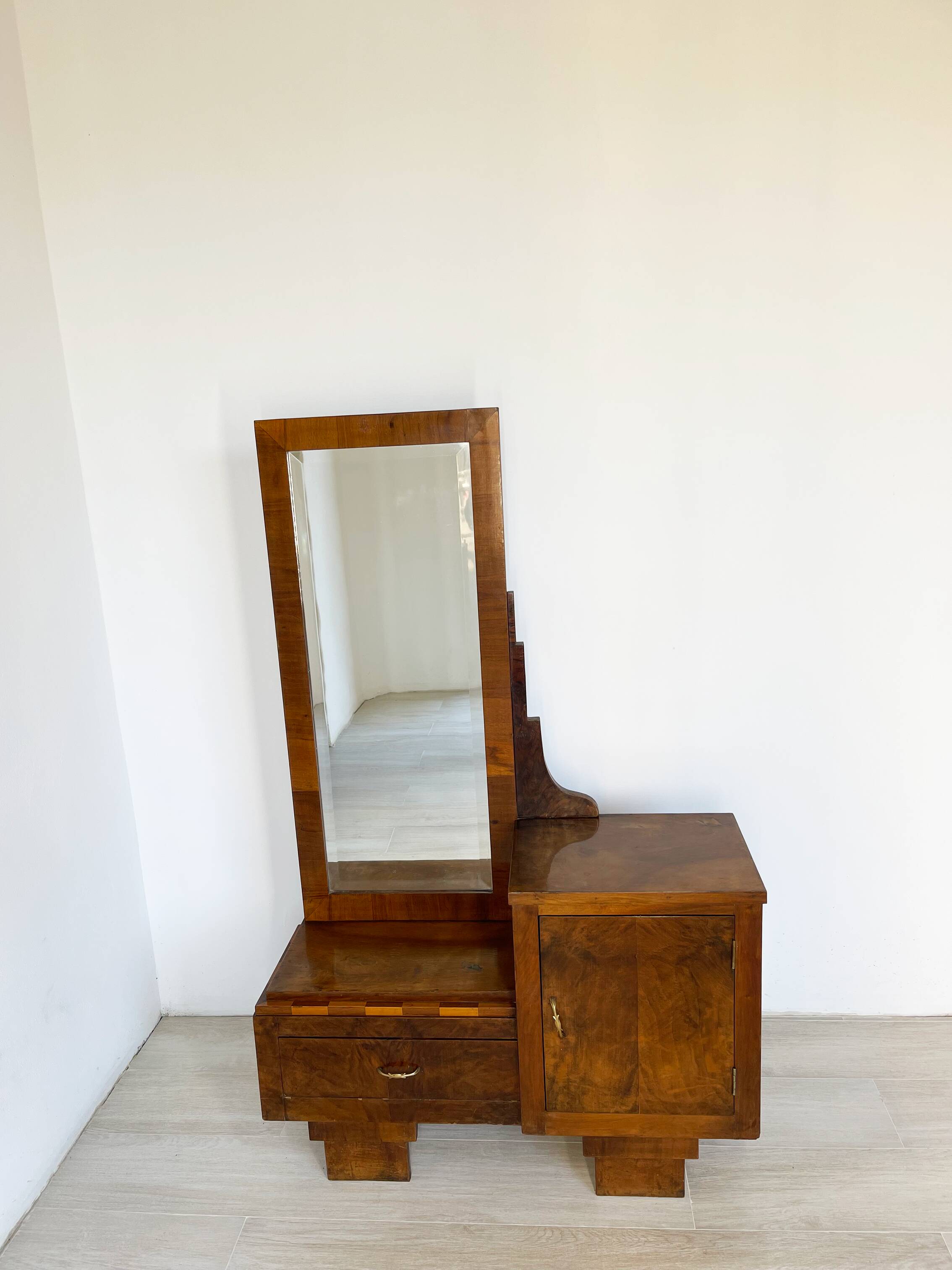 Pétinus/console Art Déco italienne des années 1920/1930.