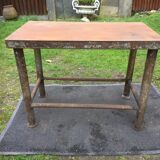 Vintage metal table from an industrial workshop for a makeover