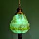 Duo de suspensions Art Déco en opaline et ouraline, 1920-30