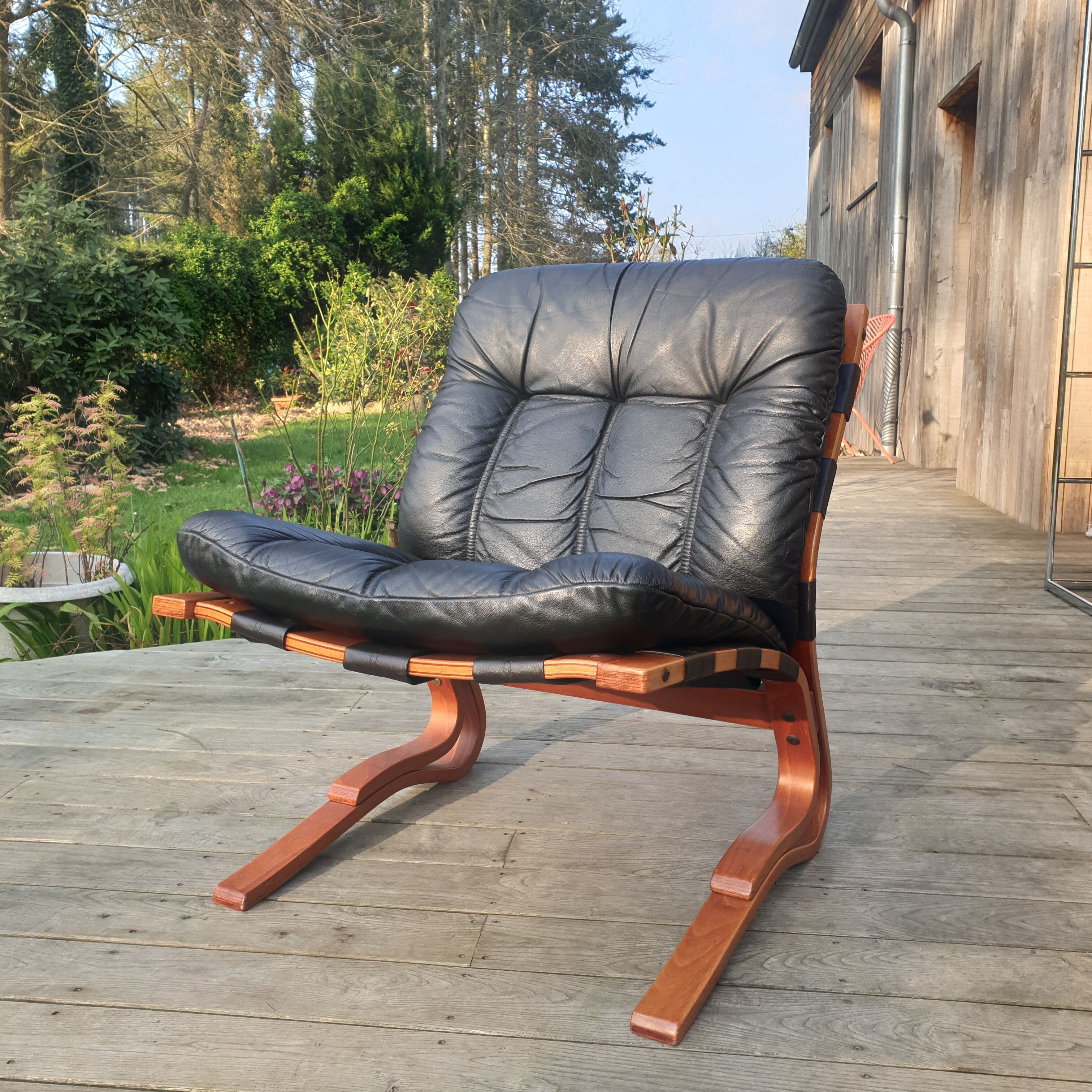 Vintage Scandinavian armchair 60s Kengu
