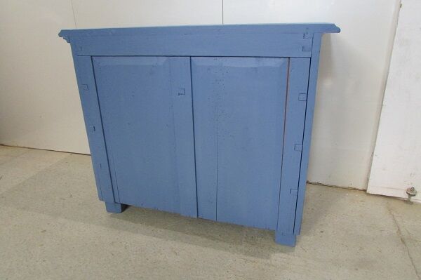 Former desk, dresser presentation