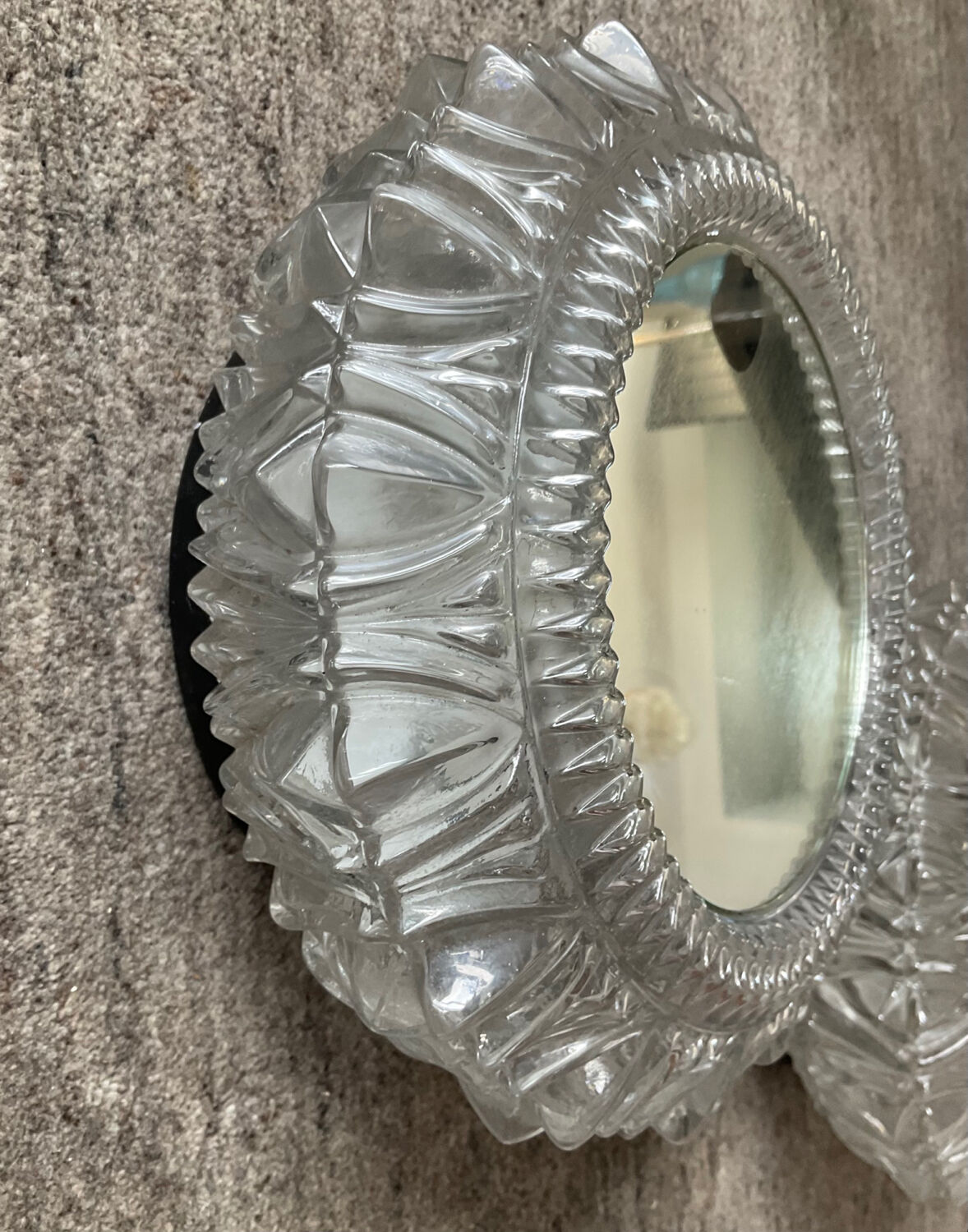 Pair of vintage sconces in molded glass 70s