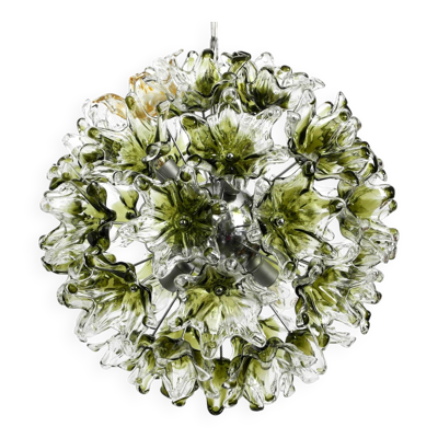 Suspension italienne unique XXL des années 1960 avec des fleurs en verre de Murano par VeArt